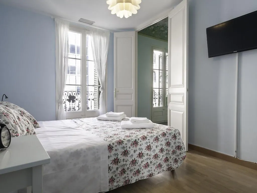 Apartment Rambla Paris Apartment III Barcelona